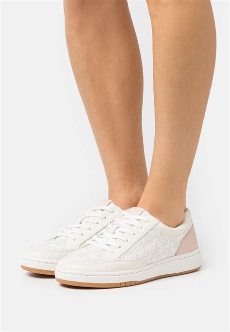 Lauren sneaker 